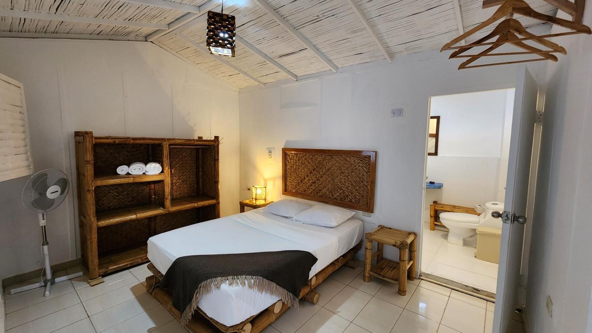Kinti Guest House Манкора Экстерьер фото