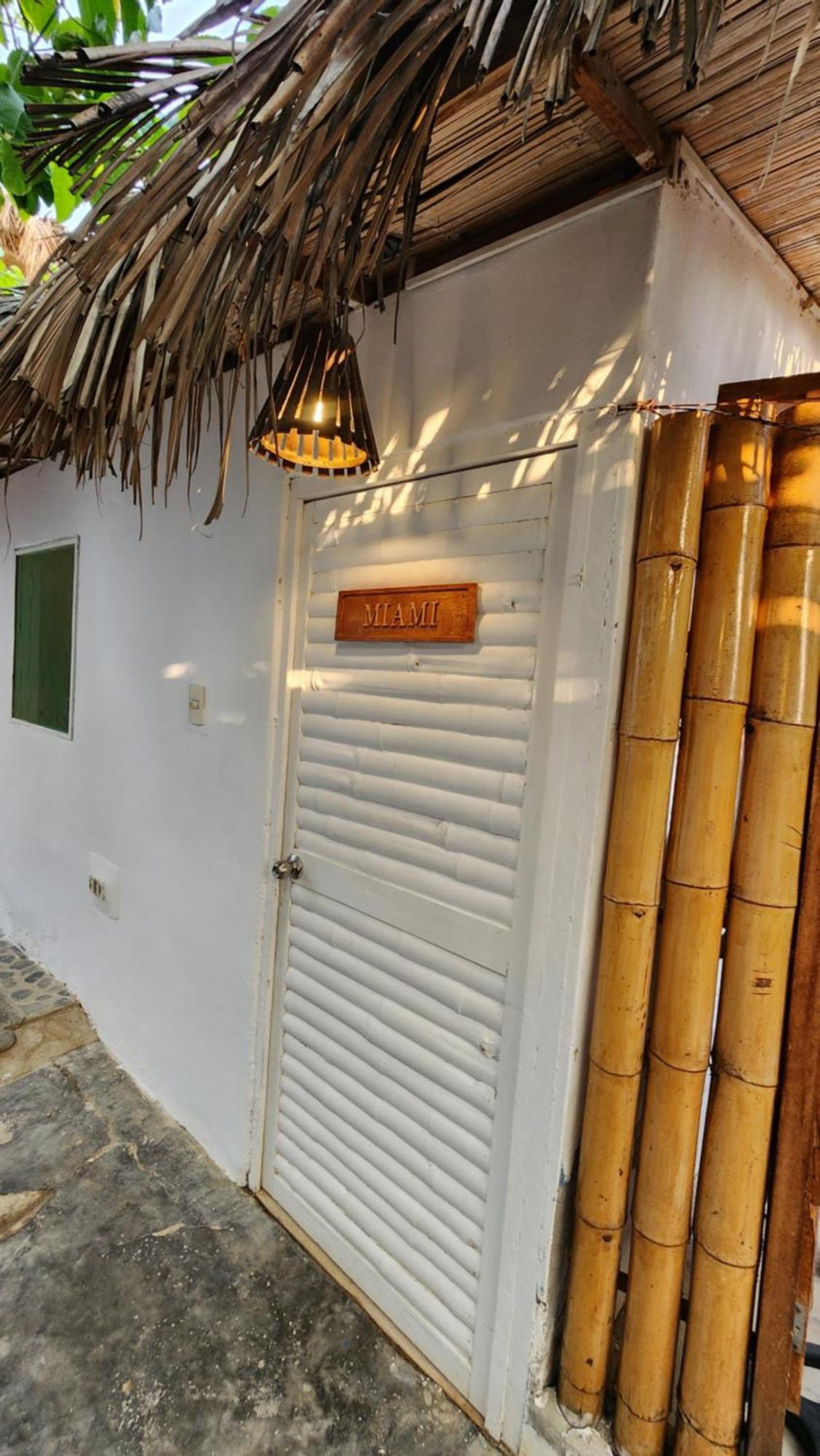 Kinti Guest House Манкора Экстерьер фото